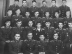 Выпускная фотография 12 классного отделения 1 роты 1 батальона КВАТУ. Виктор Головко первый слева во втором ряду.